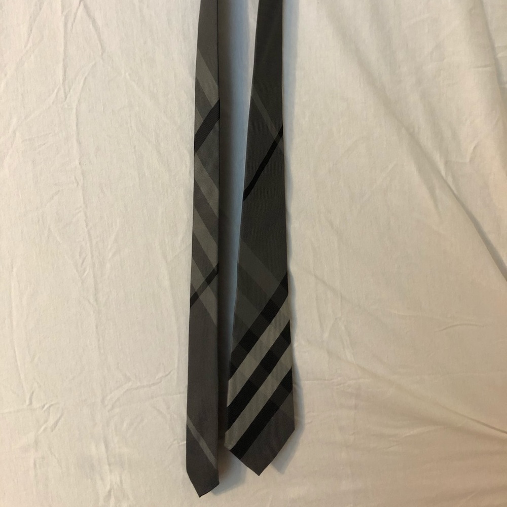Burberry tie